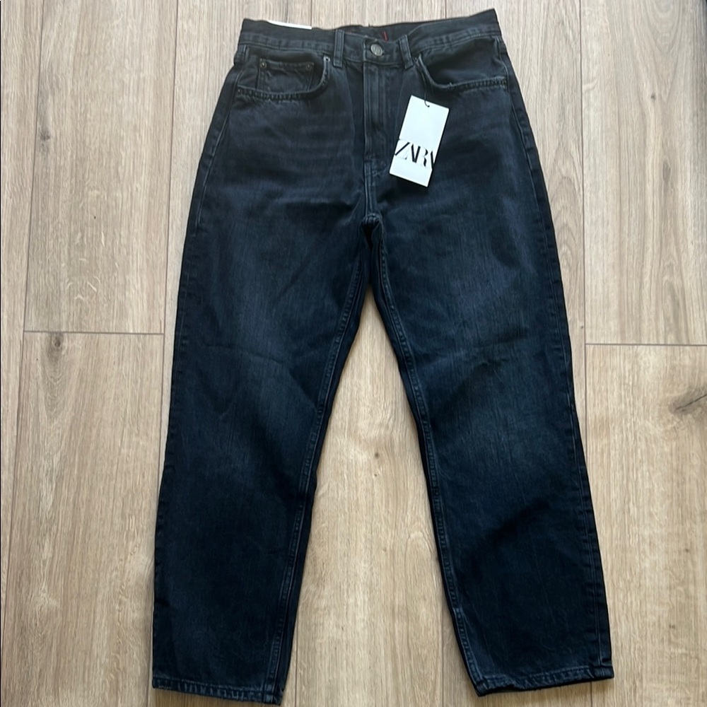 Zara The Straight Cropped Jeans in Antique Black
